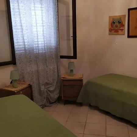Casa Da Mirella E Peppe טראפטו
